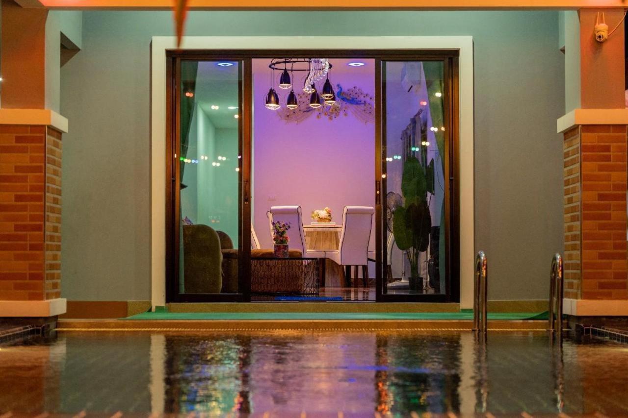 Royale - 3 Bedrooms Private Pool Villa *